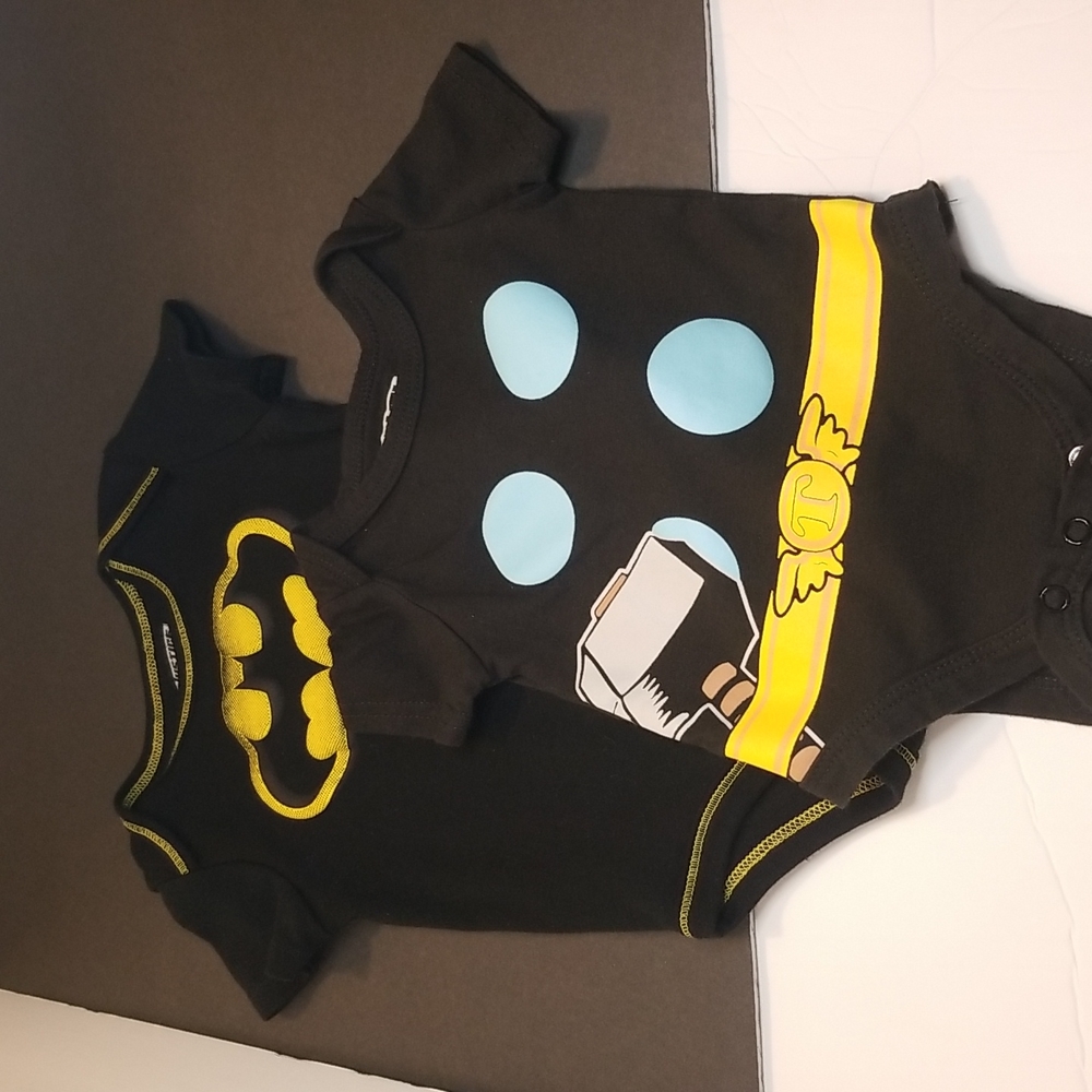 Set of 2 comics onesies Thor and Batman 3 - 6m